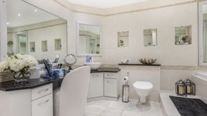 Photo 21- click for photo gallery